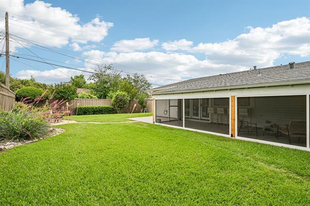 Building Photo - 6646 Town Bluff Dr