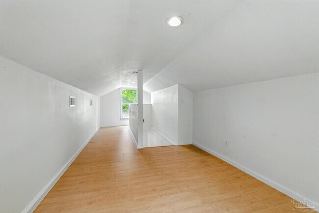 Building Photo - 61 E Ensley St
