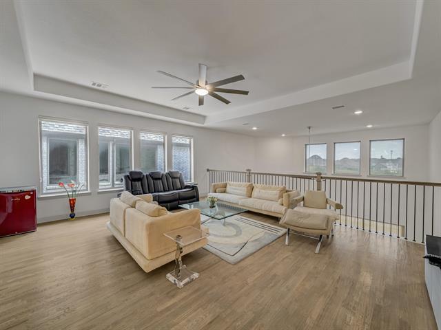 Building Photo - 741 Carlisle Dr