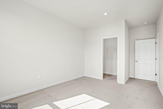 Building Photo - 6232 Folly Ln