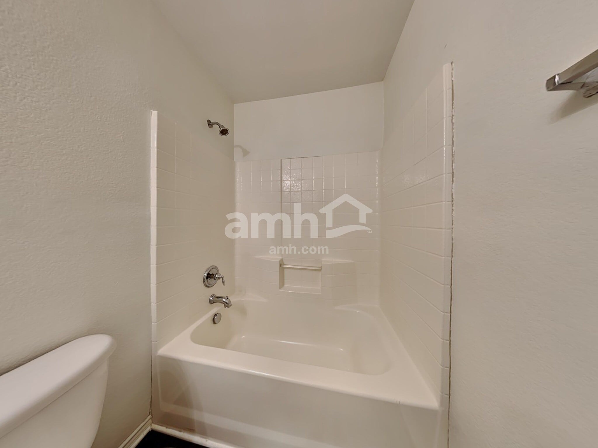 Building Photo - 6005 Stirrup Iron Dr