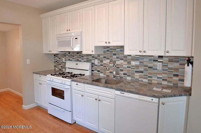 Building Photo - 54 Boston Ave