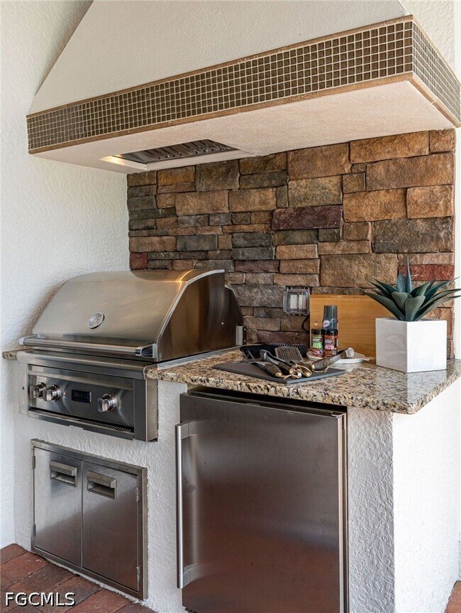 Building Photo - 28539 Longford Ct