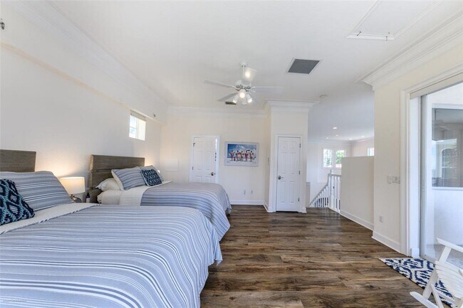 Building Photo - 3209 Sunset Key Cir