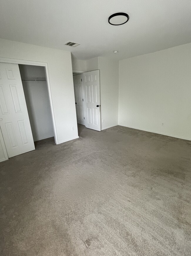 Building Photo - 6715 Gunlock Creek