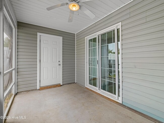 Building Photo - 229 Glen Cannon Drive
