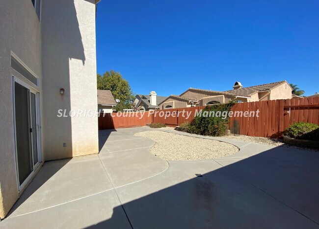 Building Photo - AVAILABLE NOW - Executive Style Santa Maria Home with 4 Bedrooms & 2.5 Bathrooms
