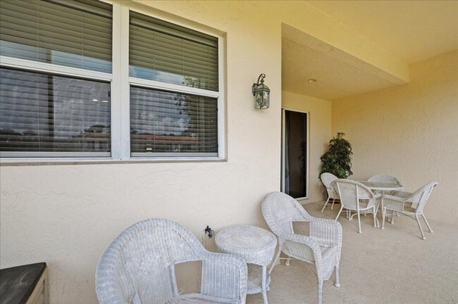 Building Photo - 9210 World Cup Way
