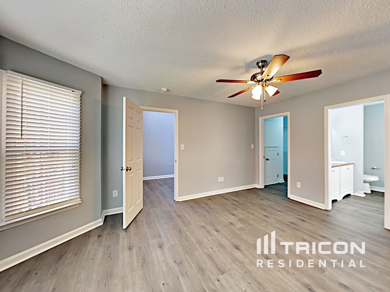 Building Photo - 1112 Thoroughbred Ln