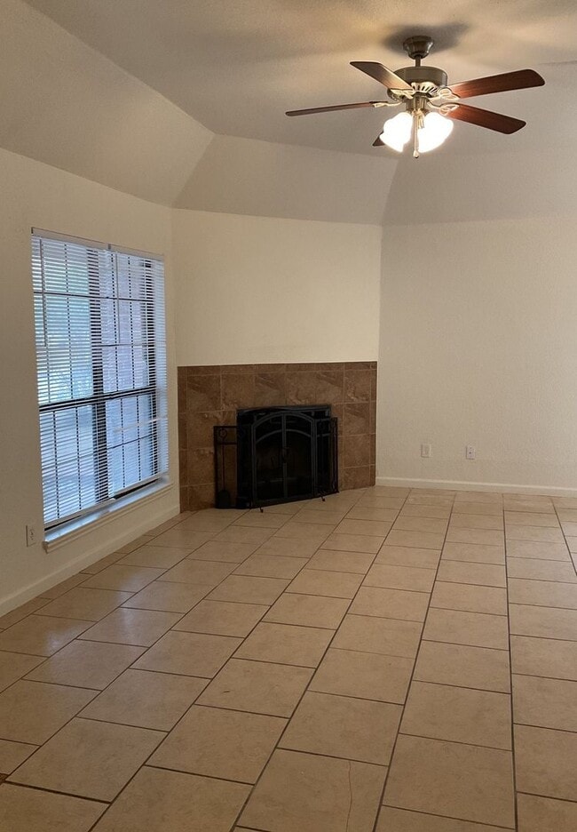 Building Photo - COMING SOON!