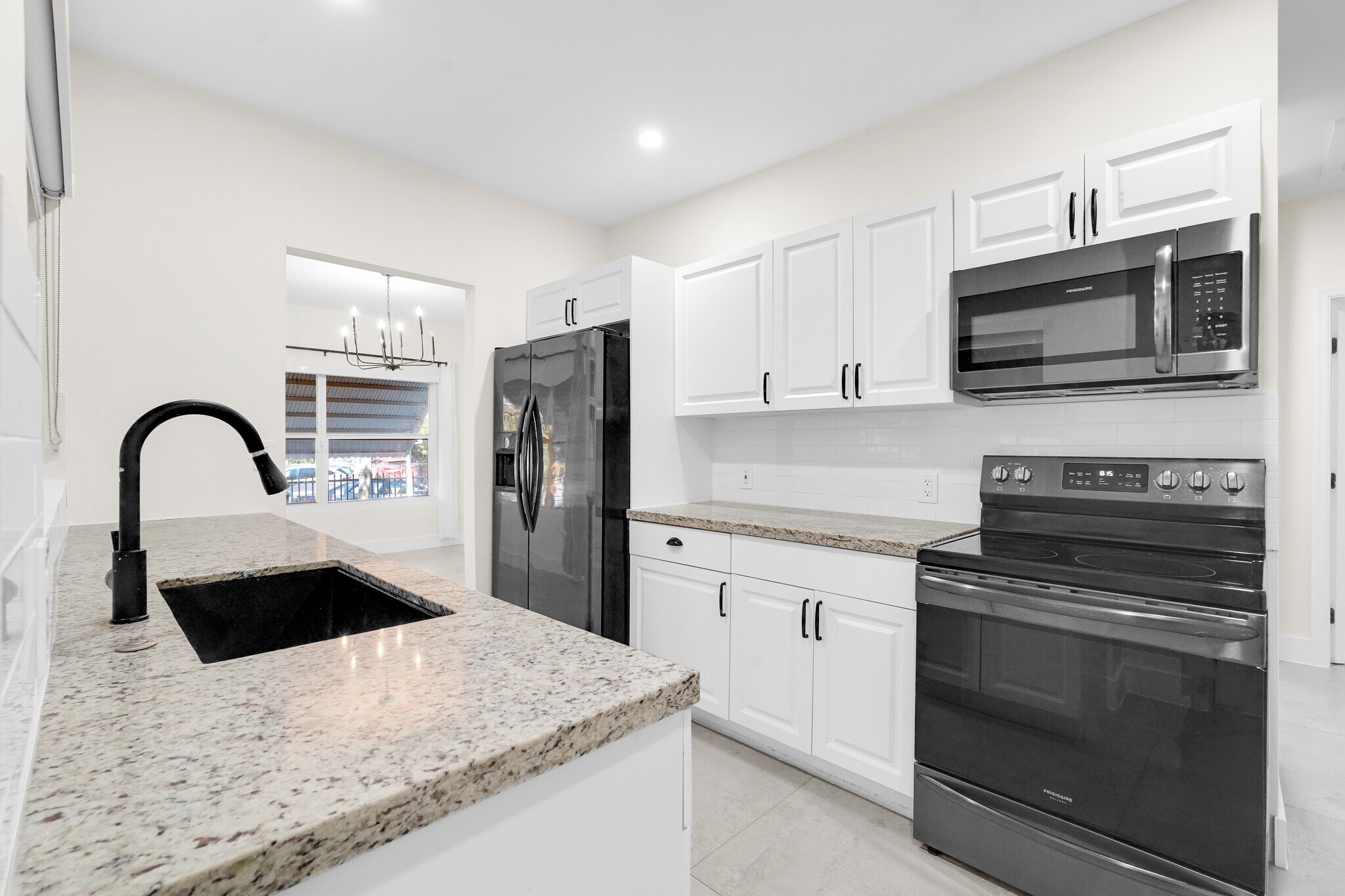 Building Photo - 52 NW 47th Ter