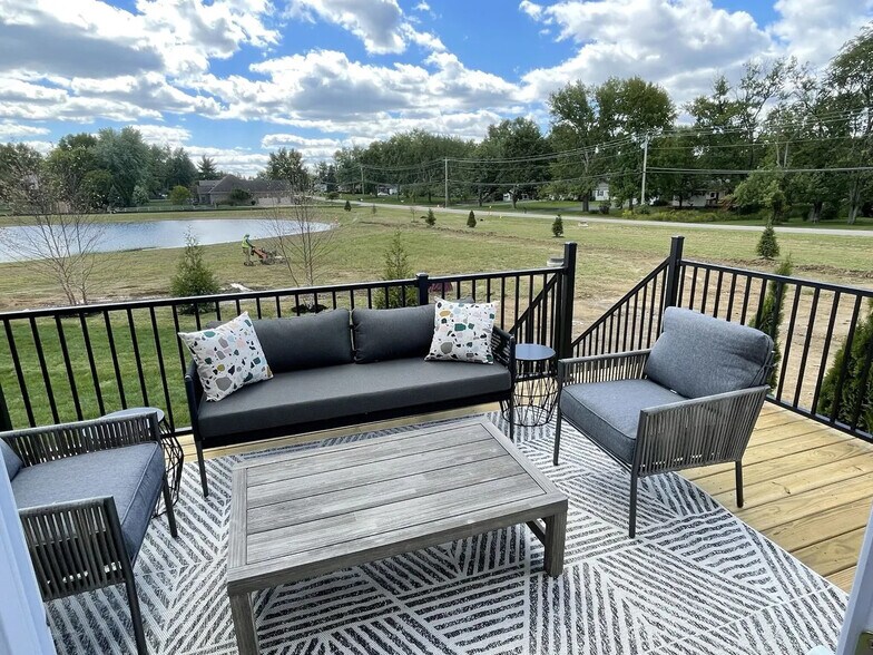 Building Photo - 8141 Stone Dr