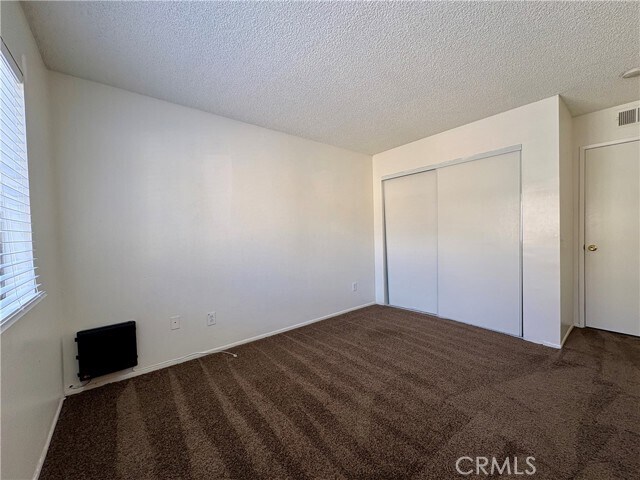 Building Photo - 9405 Mesa Verde Dr