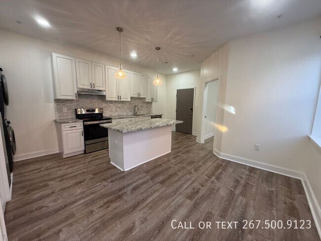 Building Photo - 301-03 South street-Unit 2