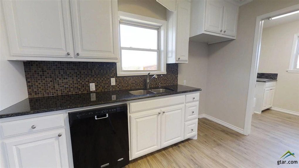 Building Photo - 13338 County Rd 2175