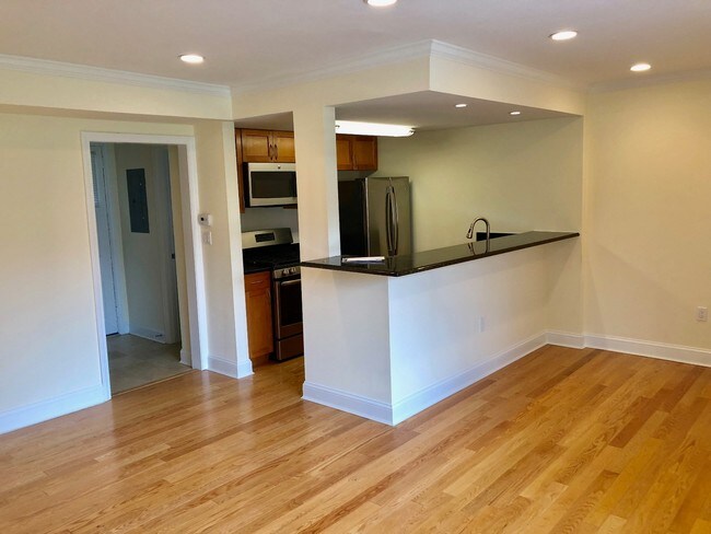 Building Photo - 50 Gerry Rd