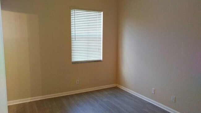 Building Photo - 2931 Hope Valley St