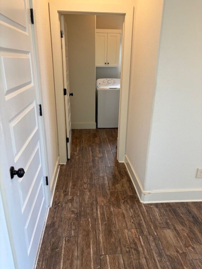 Building Photo - BEAUTIFUL HOME IN GREAT LOCATION!