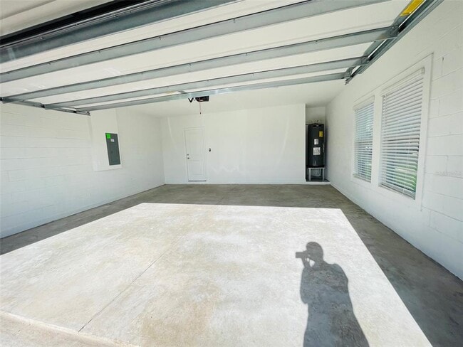 Building Photo - 7333 Ivy Tendril Ave