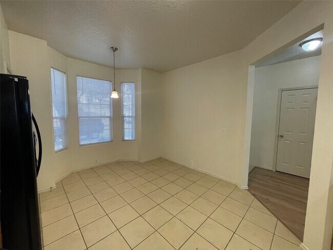 Building Photo - 3528 Glenmore Meadow Dr