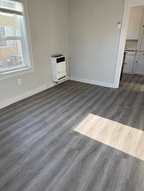 Building Photo - Modern & updated 1 bedroom, with easy access to downtown, UCSC & beaches