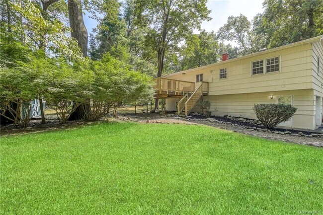 Building Photo - 4 Hamilton Ln