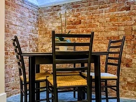 Building Photo - 943 E South Temple