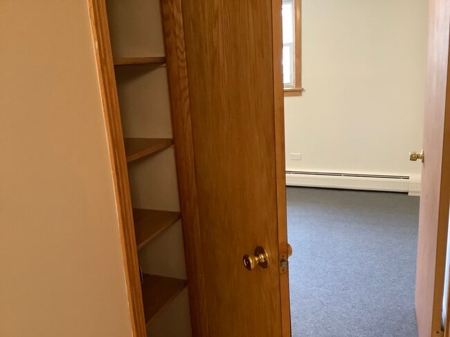 Building Photo - 10402 Moody Ave