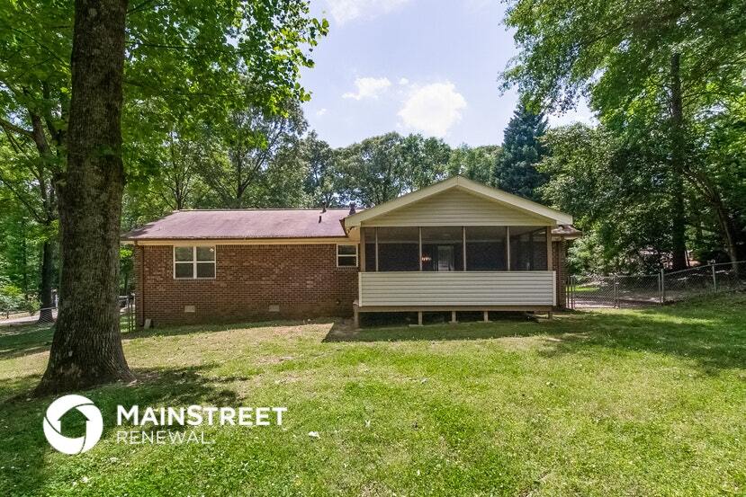 Building Photo - 115 Pleasant Valley Rd