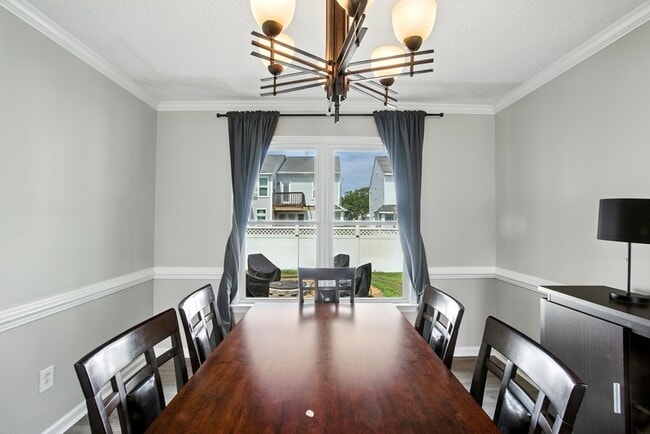 Building Photo - 1036 Woodsmans Reach