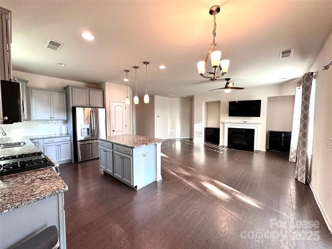 Building Photo - 4239 Merrivale Dr