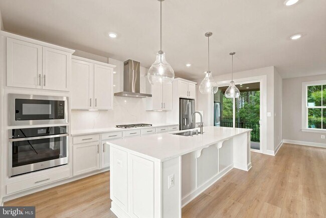 Building Photo - 11152 Lanier Farm Lp