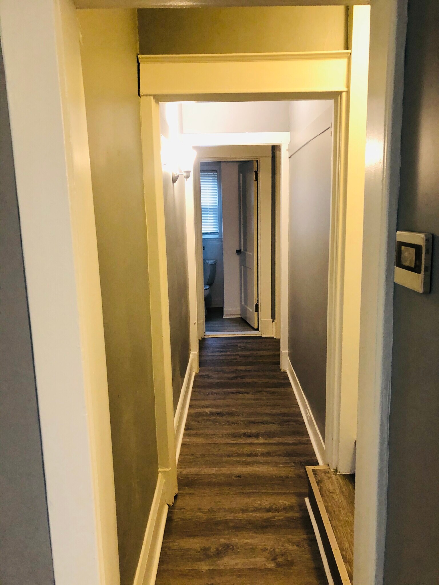 Building Photo - 2922 E Cold Spring Ln