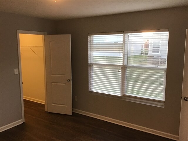 Building Photo - 784 Aerostar Court
