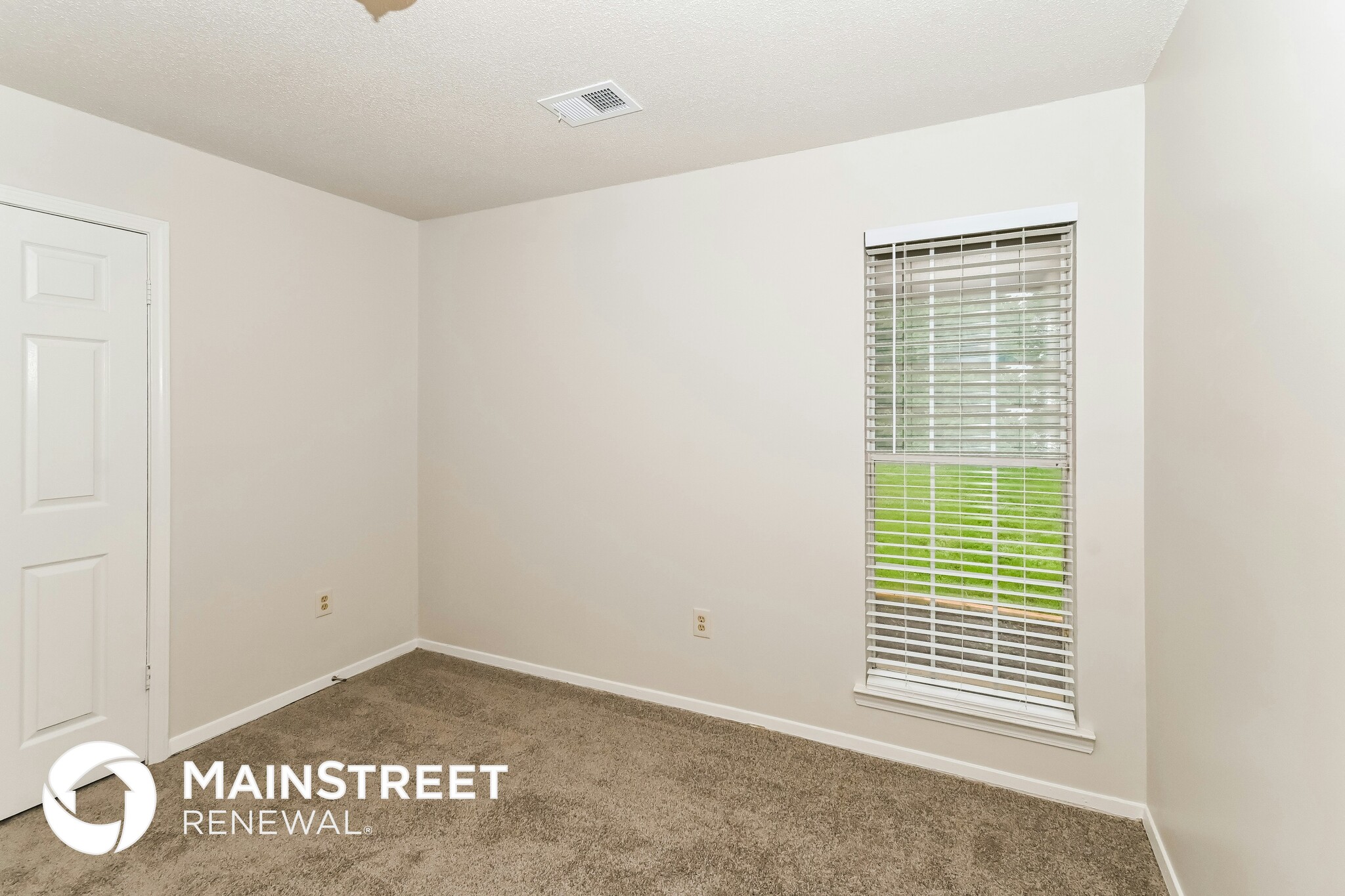 Building Photo - 3720 Ramblewood Dr