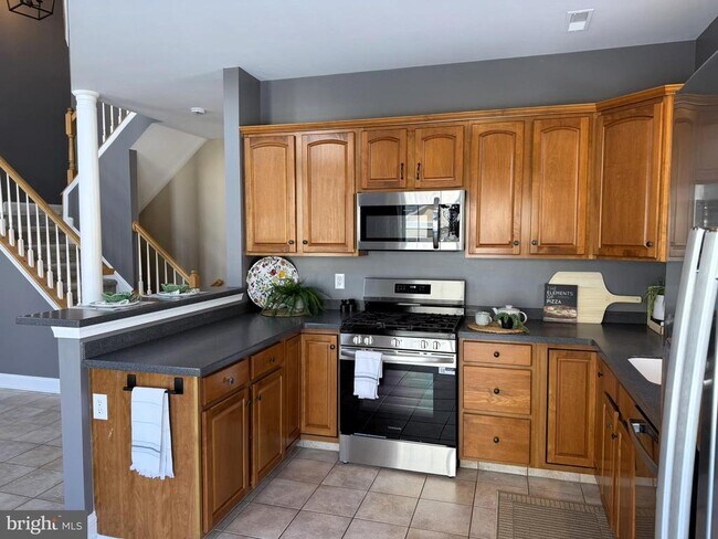 Building Photo - 134 Lydia Ln