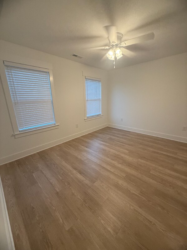 Building Photo - 213 W Palmetto St