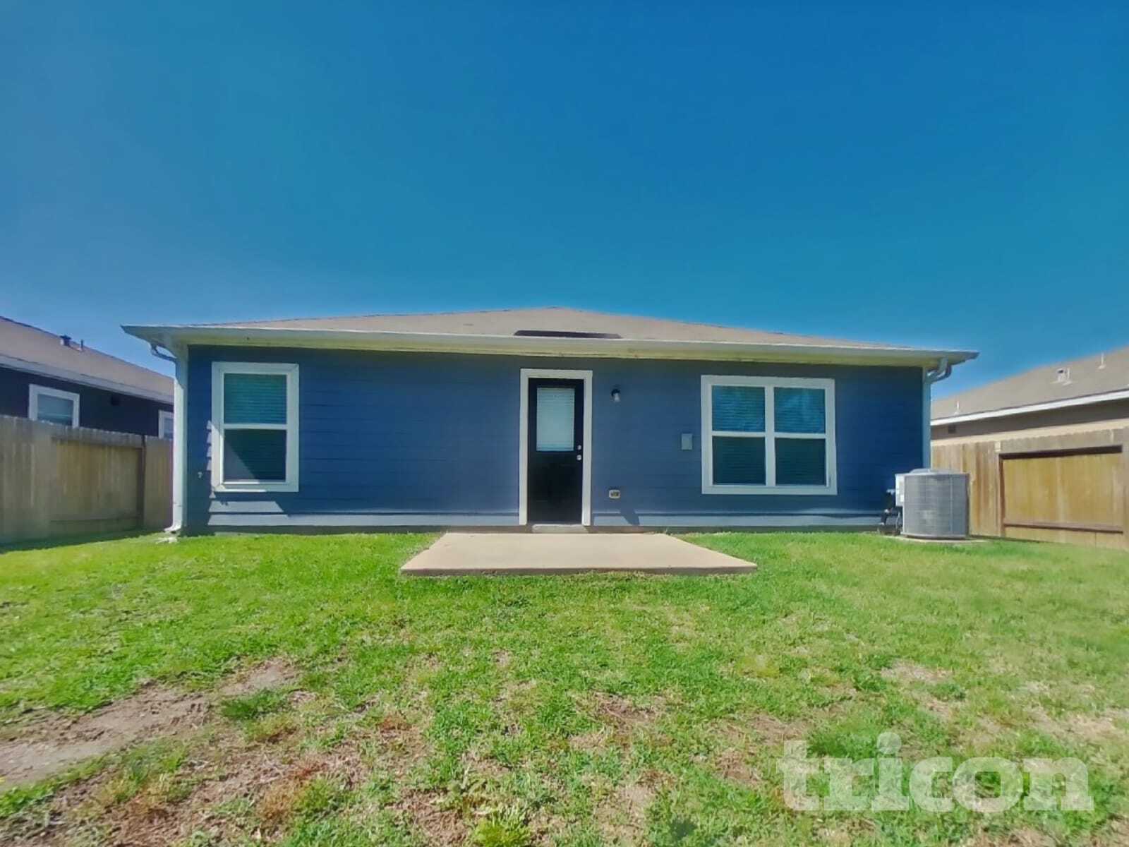 Building Photo - 24033 Wilde Dr