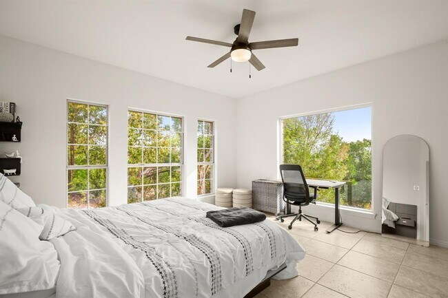 Building Photo - 7209 Foxtree Cove