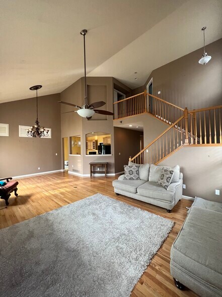 Building Photo - 3354 W 126th Pl