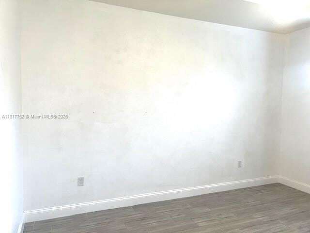Building Photo - 5505 NW 27th Ct