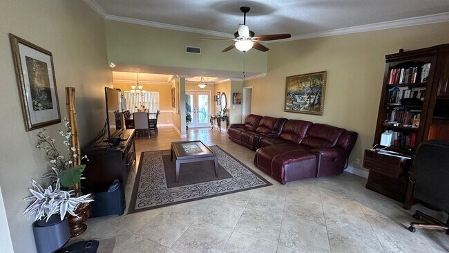 Building Photo - 6594 Casabella Ln