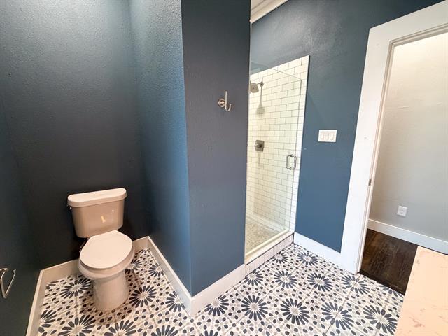 Building Photo - 405 E Denton St