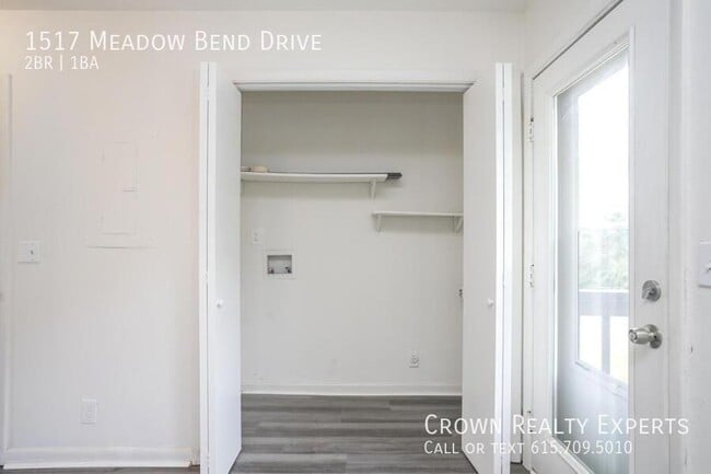 Building Photo - 1517 Meadow Bend Dr
