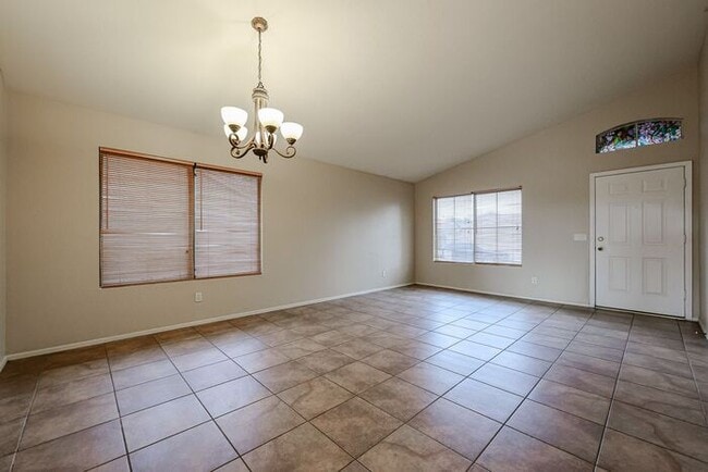 Building Photo - MOVE IN SPECIALS!! Lovely 4-bedroom, 2-bat...