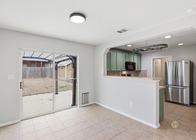 Building Photo - Silver Oaks Beauty | 3 Bed | 2.5 Bath | 1,812 Sq Ft | Corner Lot in 78254