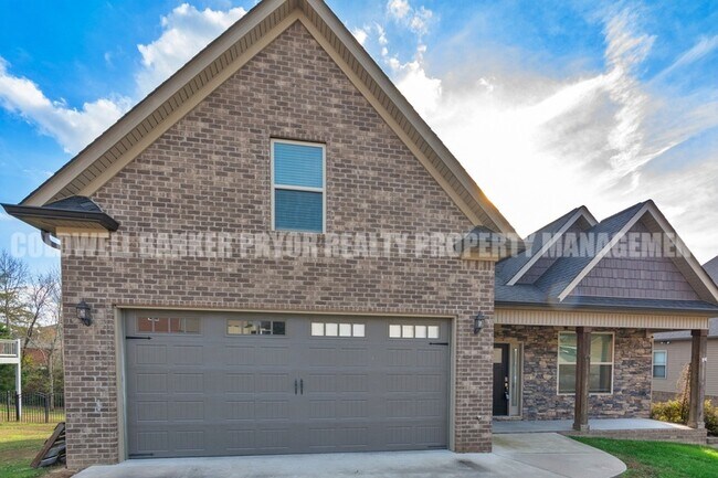 Building Photo - 9618 Shooting Star Cir