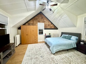 Building Photo - 3023 Harvard Ave