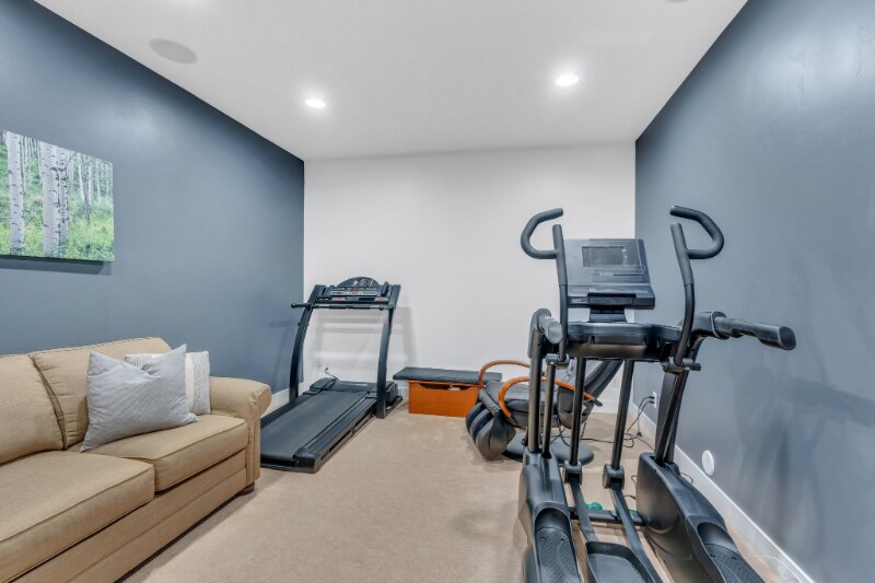 Building Photo - 758 W 375 N