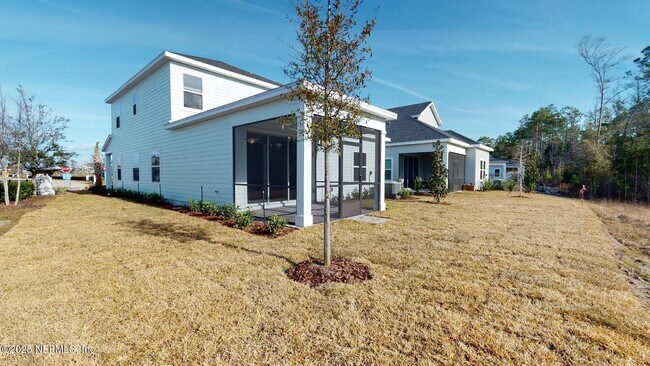 Building Photo - 307 Killarney Ave